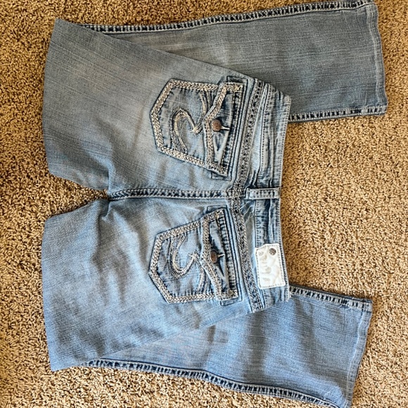 Silver Suki Jeans - Picture 2 of 4